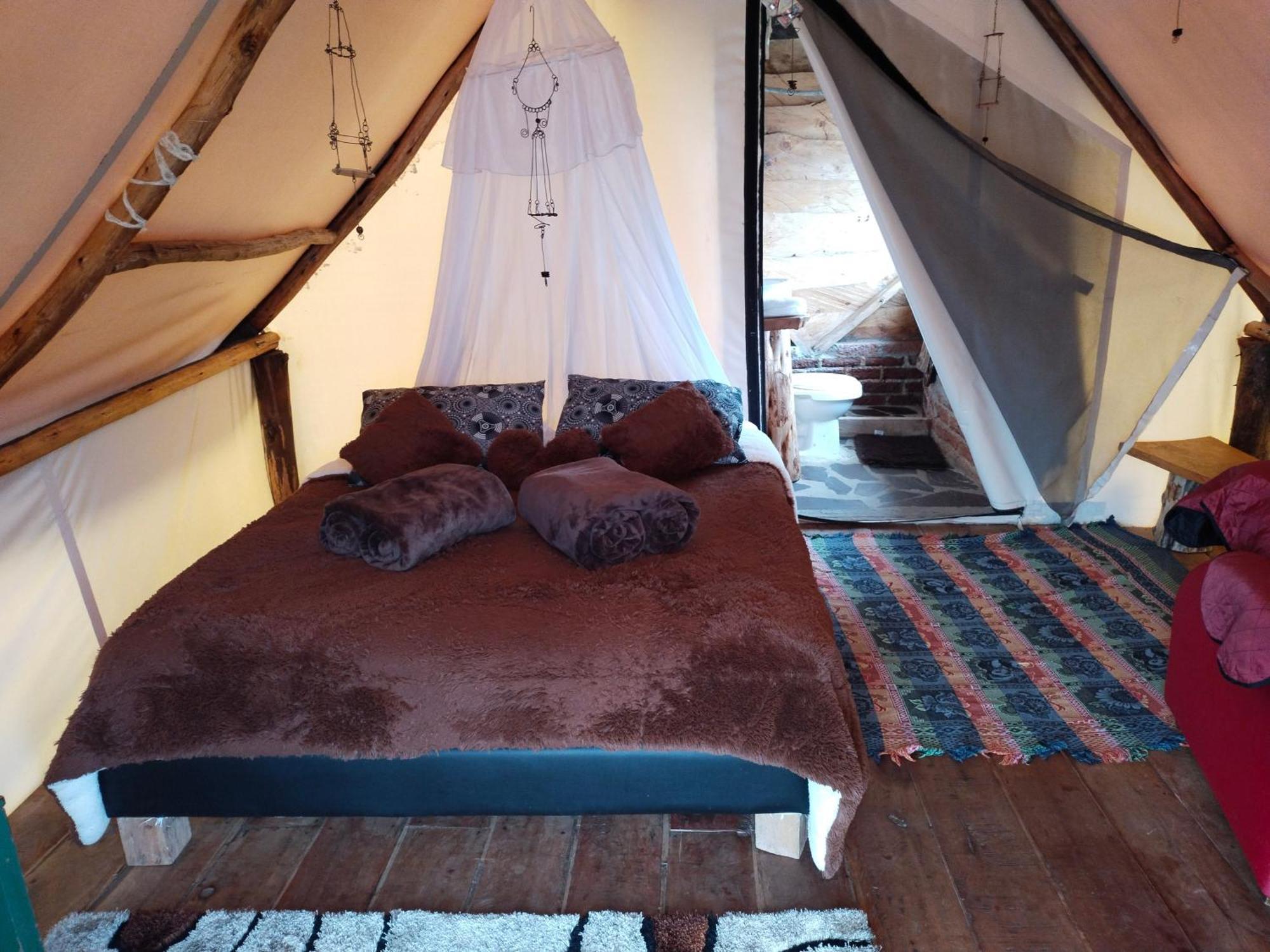 Glamping Rustiko Hostel Salento Bilik gambar